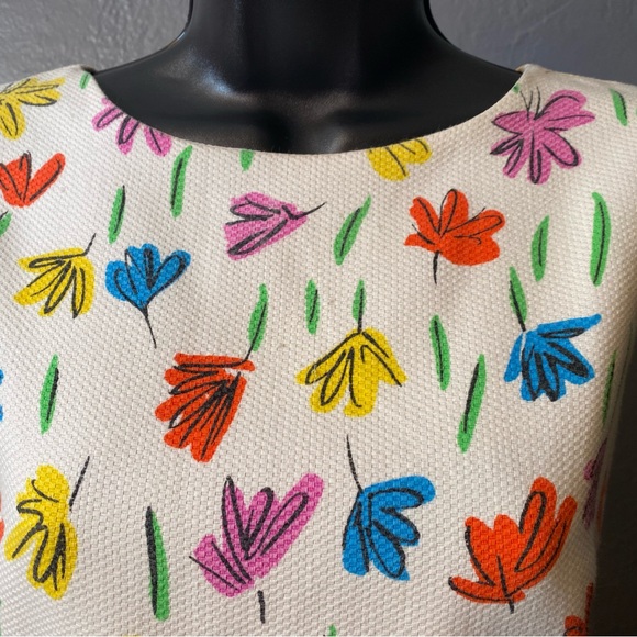 Mevisto flower shift dress - Picture 2 of 16